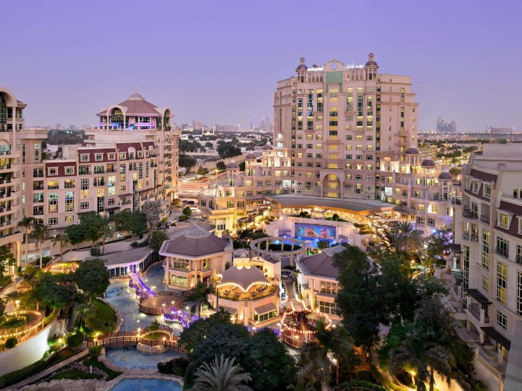 Swissotel Al Murooj Dubai (Ex. Roda Al Murooj) 5*