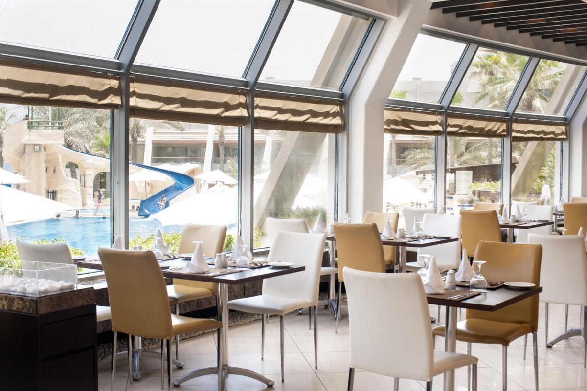 Occidental Sharjah Grand (Ex. Grand Hotel Sharjah) 4* миниатюра 6