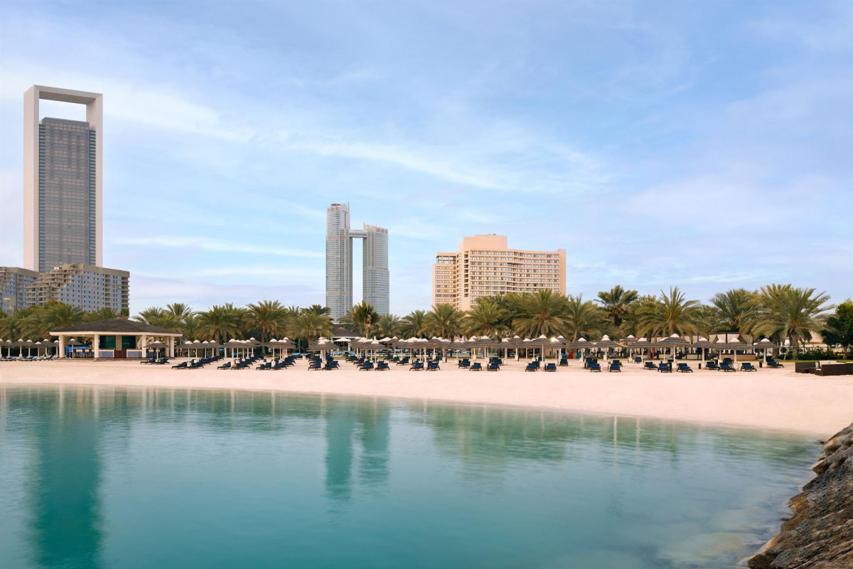 Intercontinental Abu Dhabi 5*