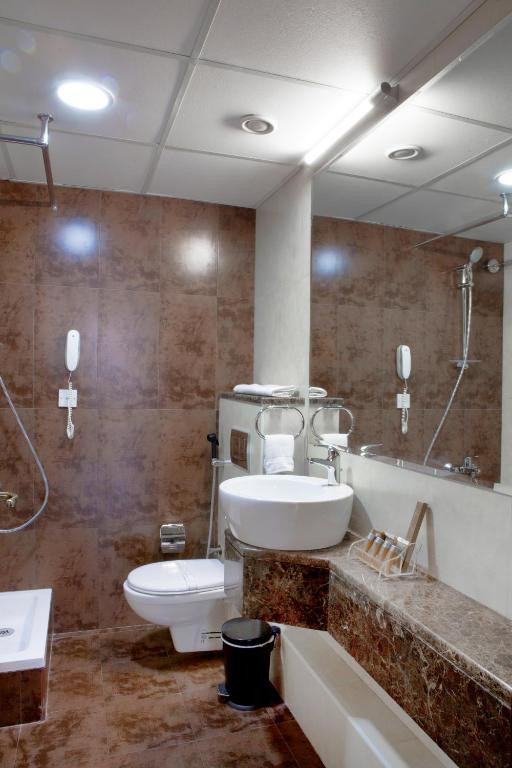 Landmark Hotel Baniyas 3* миниатюра 4