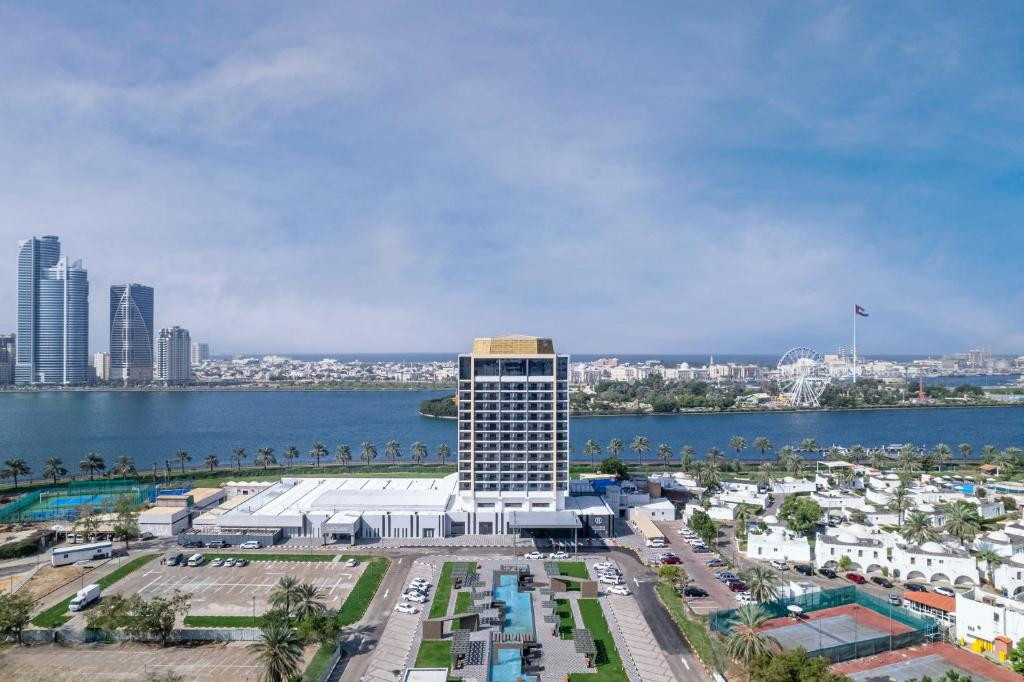 Holiday International Sharjah 4* миниатюра 3