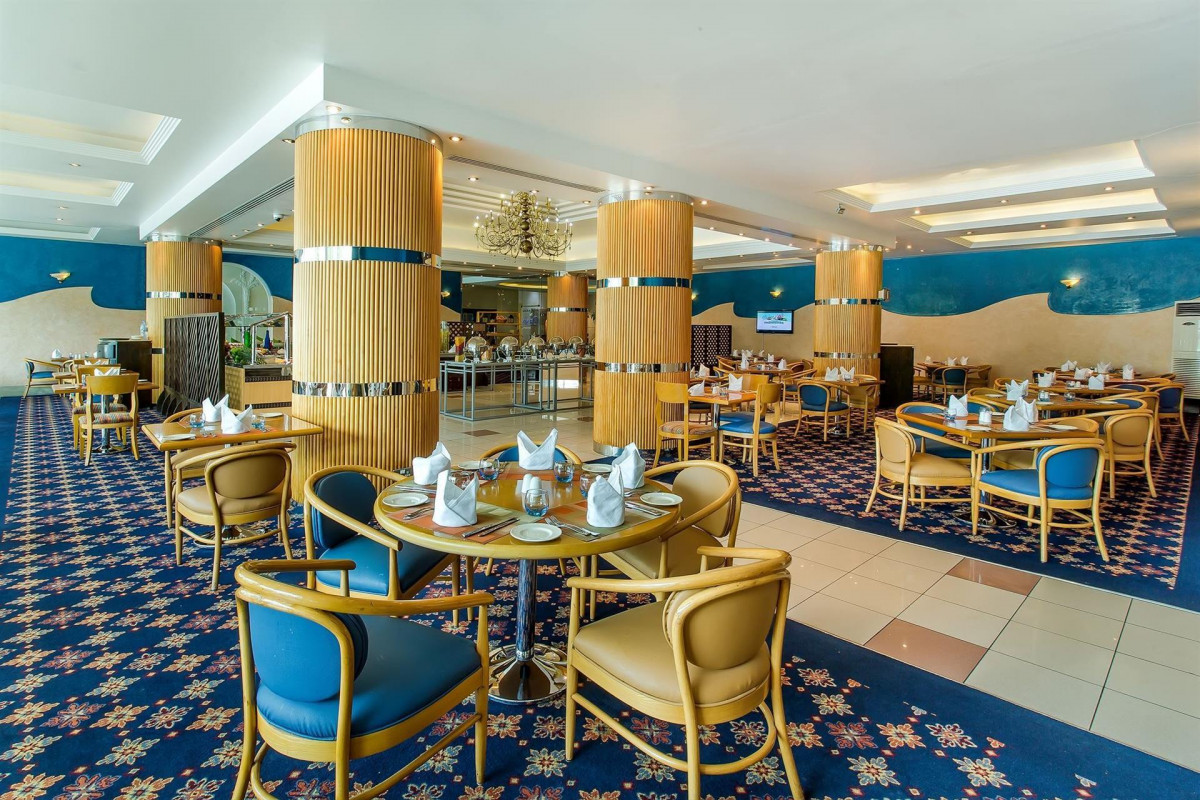 Holiday International Sharjah 4* миниатюра 6