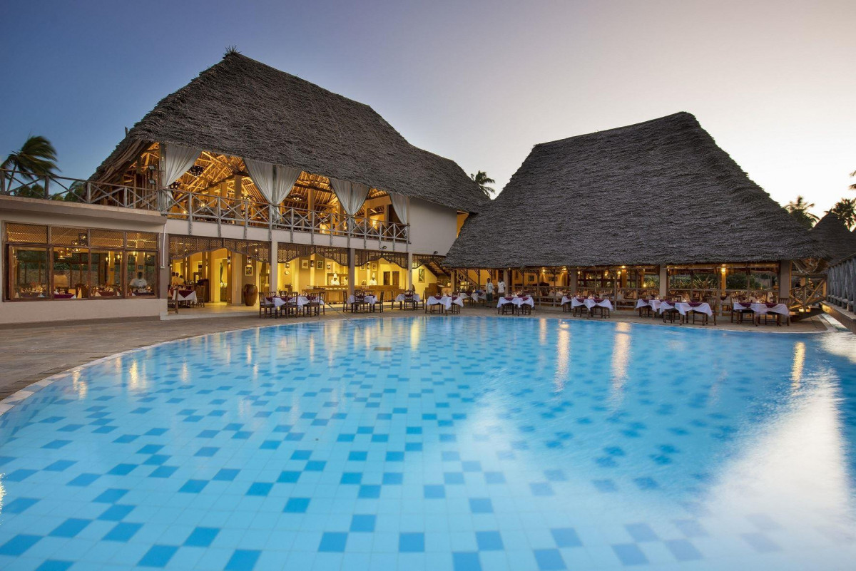 Neptune Pwani Beach Resort & Spa 5* миниатюра 6
