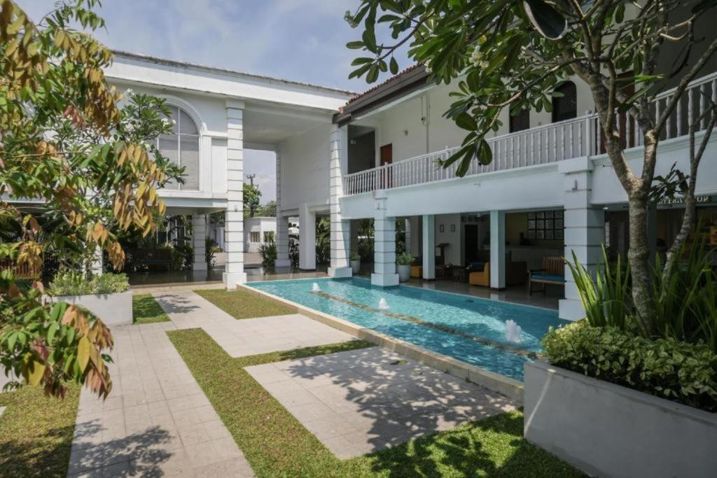 Hibiscus Beach Hotel & Villas 4* миниатюра 5