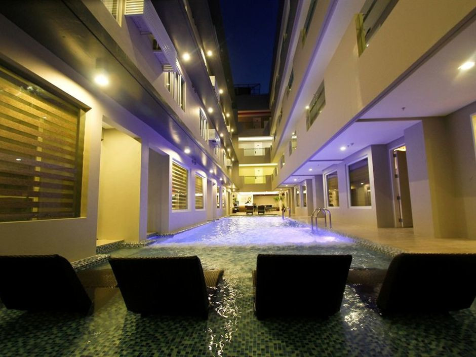 Boracay Uptown 4* миниатюра 3