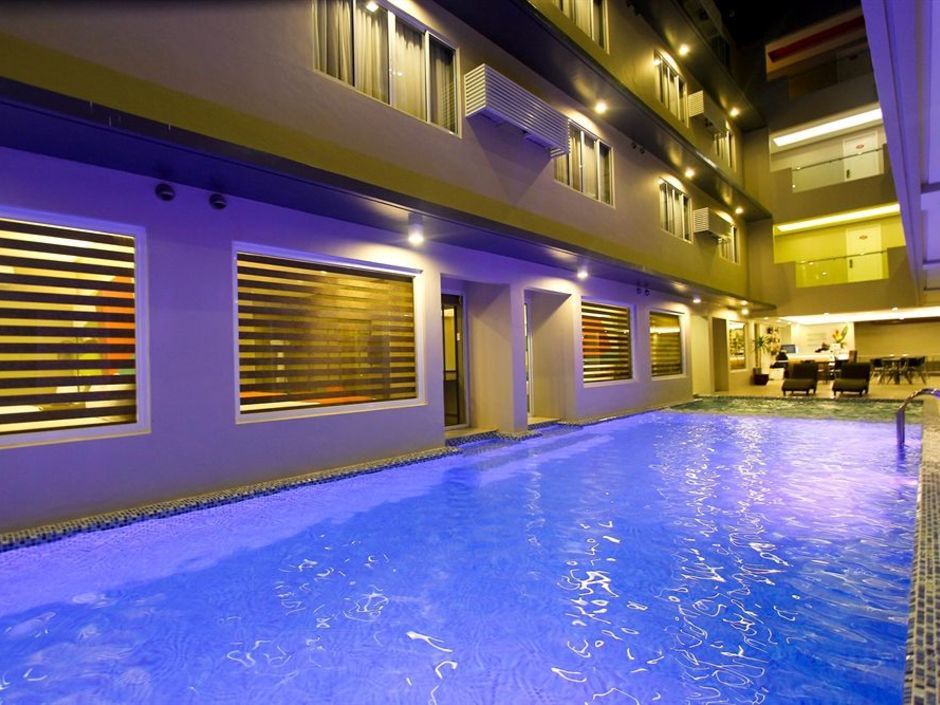 Boracay Uptown 4* миниатюра 4