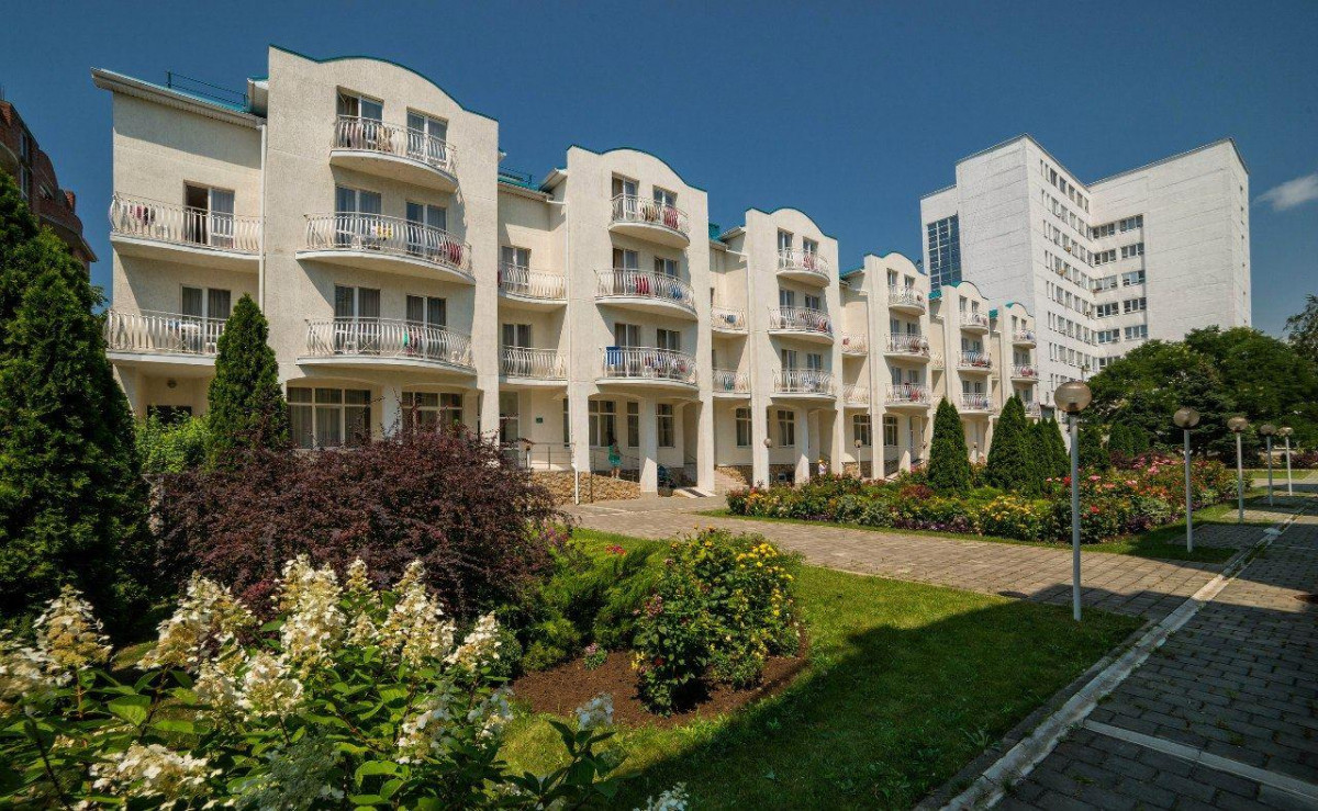 Дилуч 3* миниатюра 3