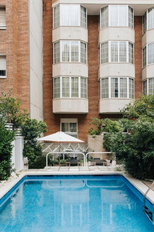 Derby 4* миниатюра 5