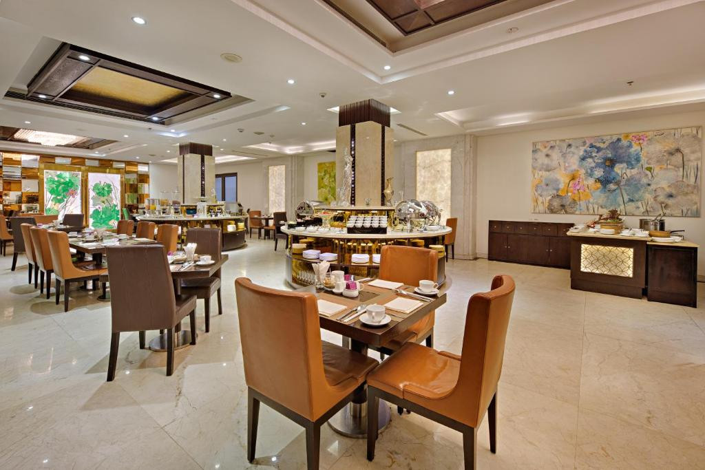 Holiday Beach Danang 4* миниатюра 3
