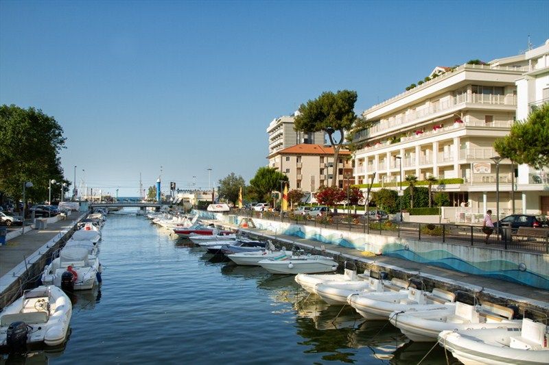Residence Lungomare Riccione 4*