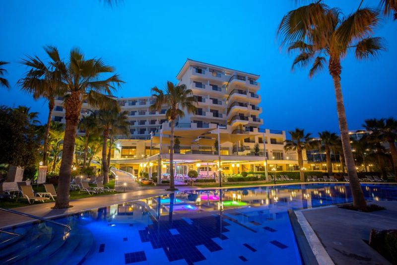 Aquamare Beach Hotel & Spa 4*
