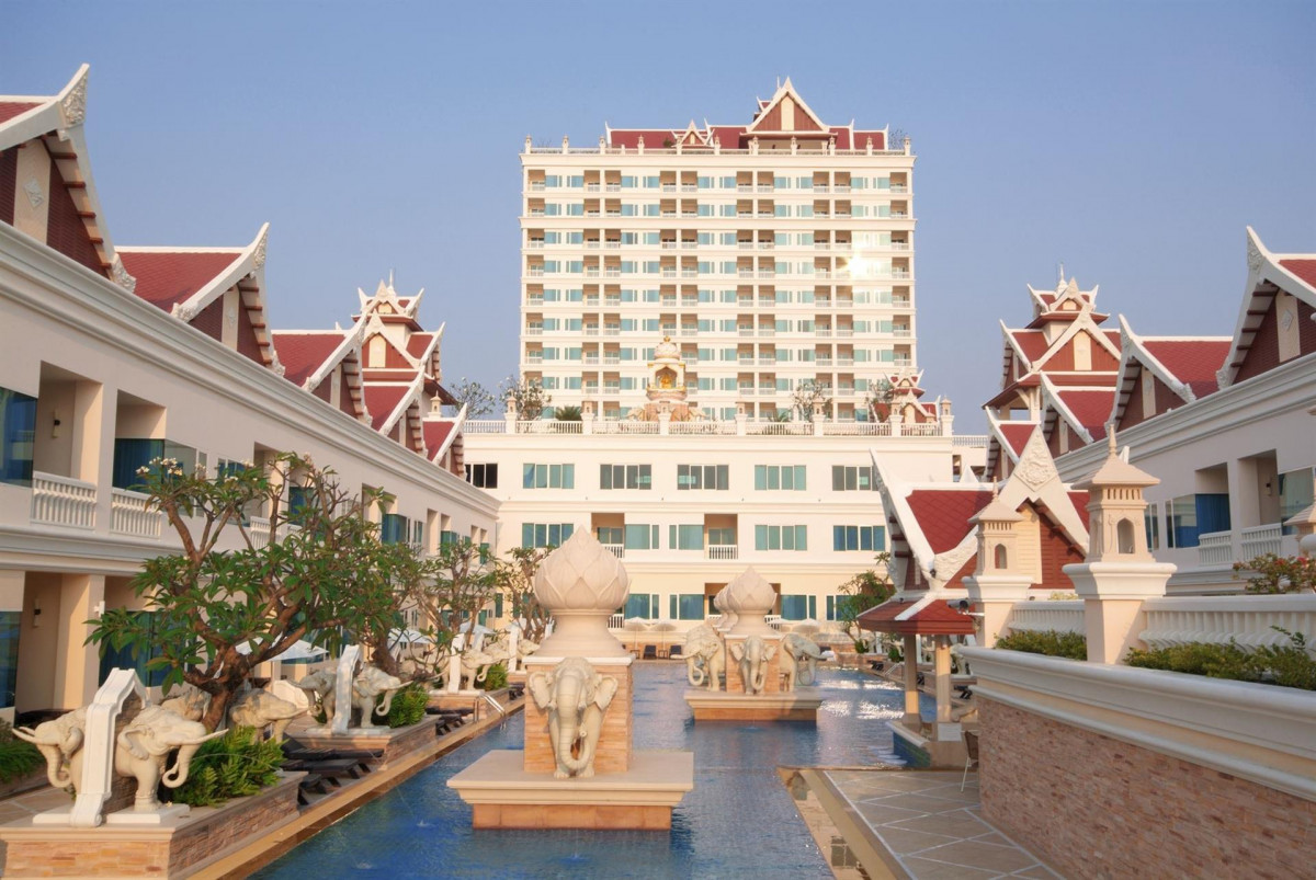 Grand Pacific Sovereign Resort & Spa 4* миниатюра 3