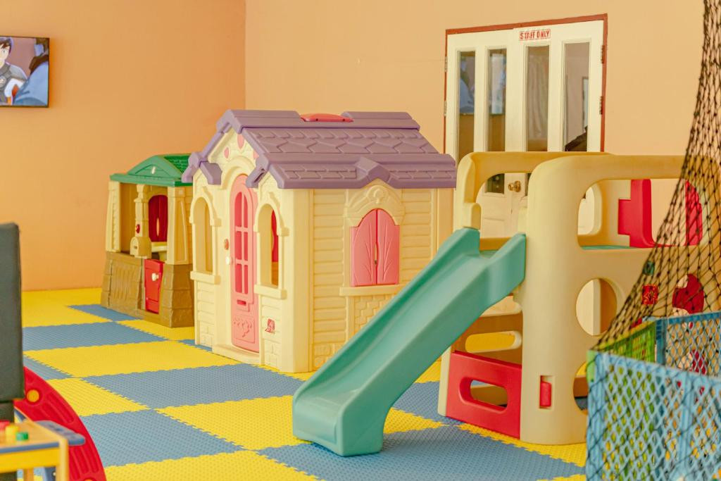 Grand Pacific Sovereign Resort & Spa 4* миниатюра 6