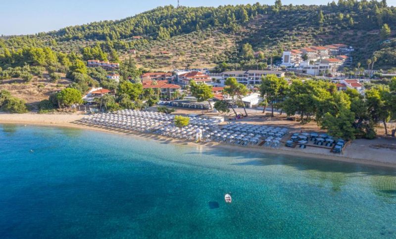 Lagomandra Beach & Suites 4*