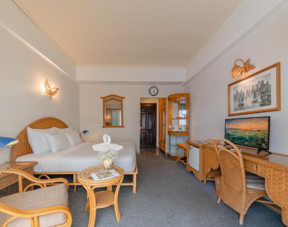 Green 3* миниатюра 4