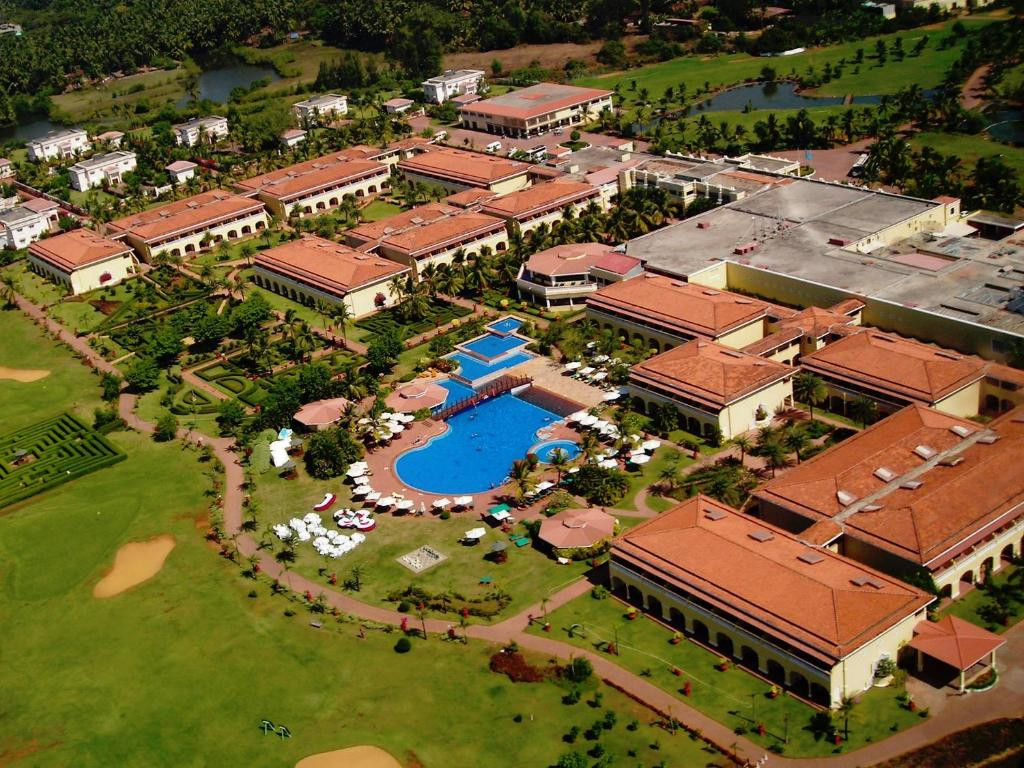 The Lalit Golf & Spa Resort Goa 5*