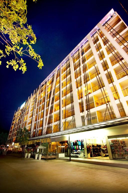The Ashlee Hub (Ex. Centra Ashlee Patong) 3* миниатюра 2