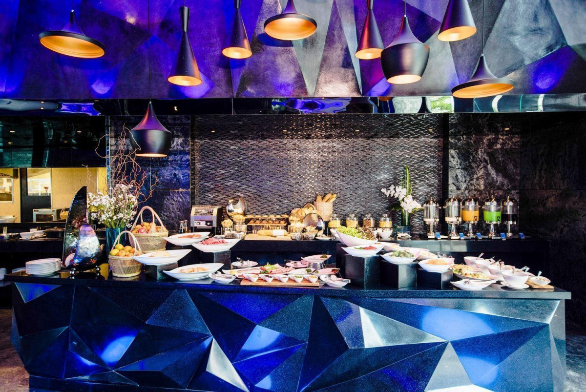 Azure Hotel Pattaya (Ex. Centara Azure Hotel Pattaya) 4* миниатюра 3