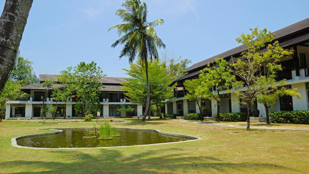 Palm Galleria Resort (Ex. Best Western Palm Galleria Resort) 4*