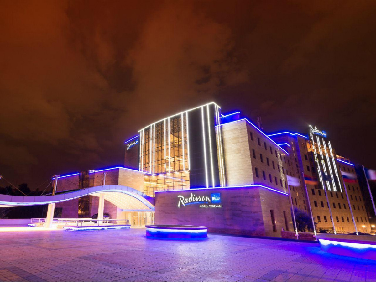 Radisson Blu Yerevan 5*