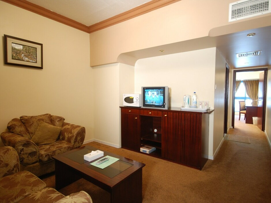 Al Bustan Hotel Flats Sharjah 3* миниатюра 3