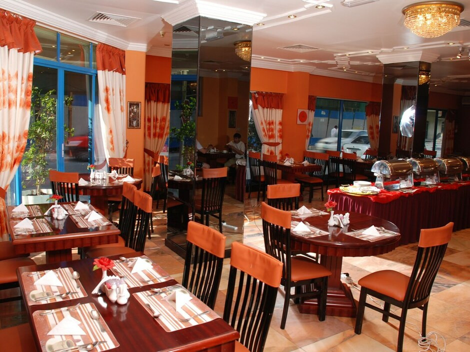 Al Bustan Hotel Flats Sharjah 3* миниатюра 4