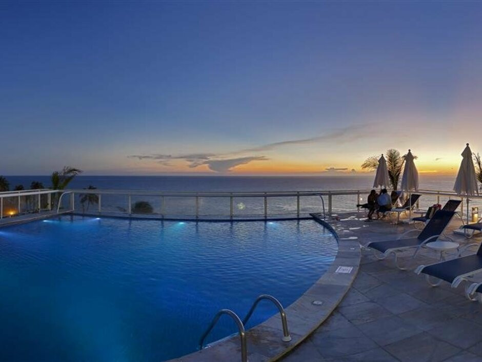 Golden Tulip Sharjah Hotel Apartments 4* миниатюра 6