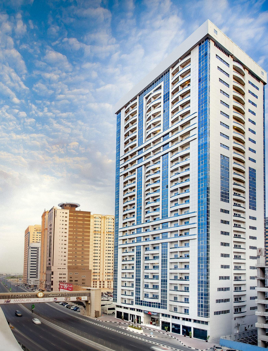 Golden Sands Hotel & Residences 4* миниатюра 3