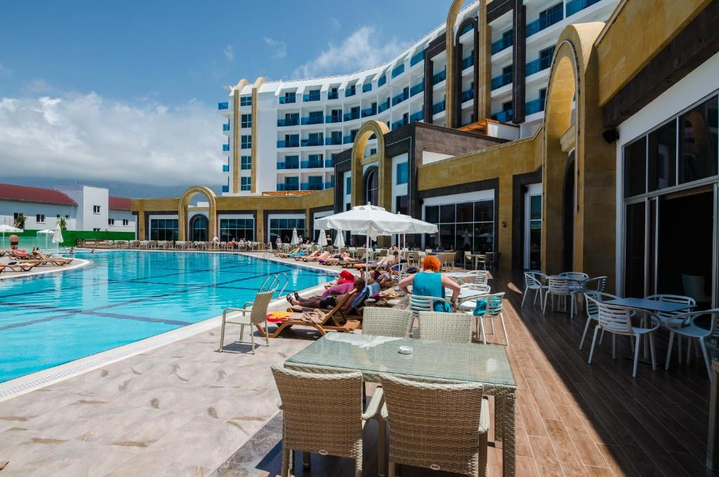The Lumos Deluxe Resort Hotel & Spa 5* миниатюра 6