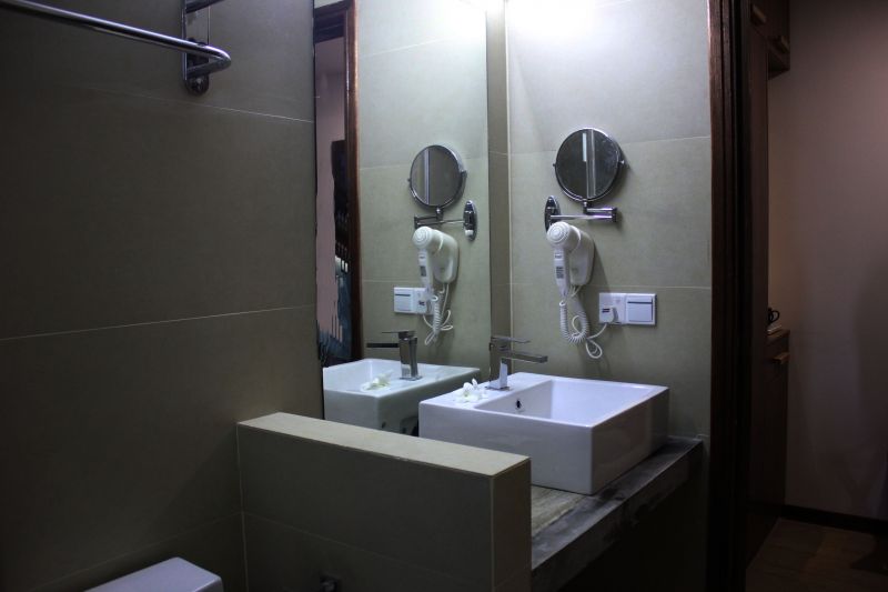 Aquzz Inn Maafushi (Ex. Beachwood Hotel & Spa Maldives) 3* миниатюра 5