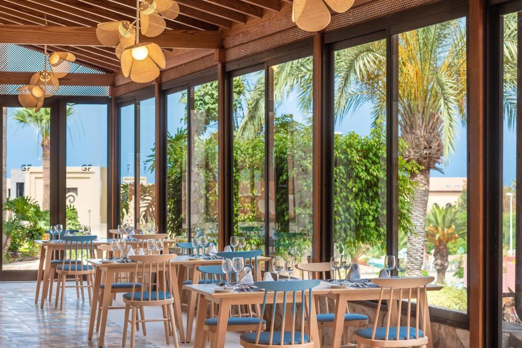 Costa Adeje Gran 5* миниатюра 4