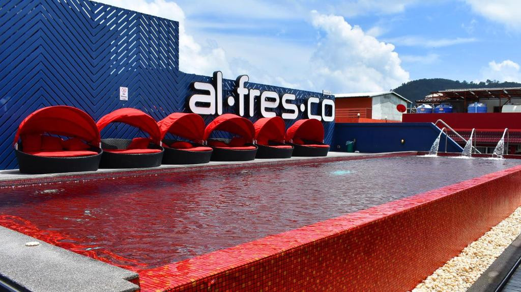 Alfresco Phuket Hotel 3* миниатюра 2