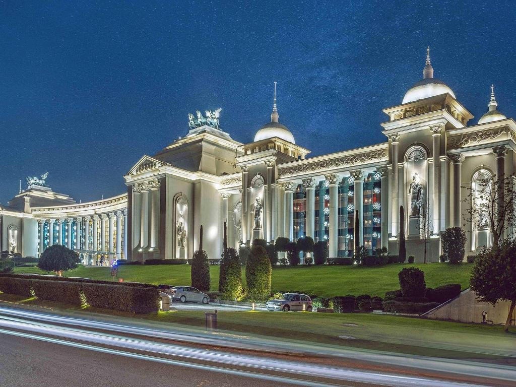 The Land Of Legends Kingdom (Ex. Rixos The Land Of Legends Theme Park) 5* миниатюра 2