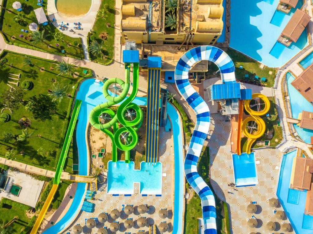 Titanic Beach Spa & Aqua Park 5* миниатюра 3