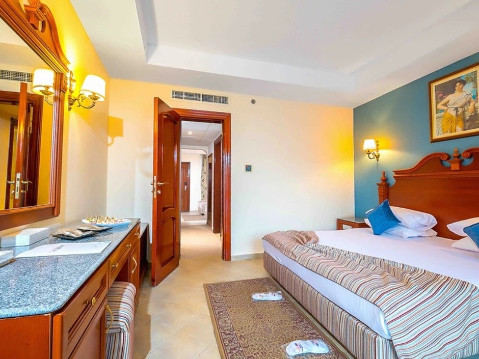 Titanic Beach Spa & Aqua Park 5* миниатюра 6