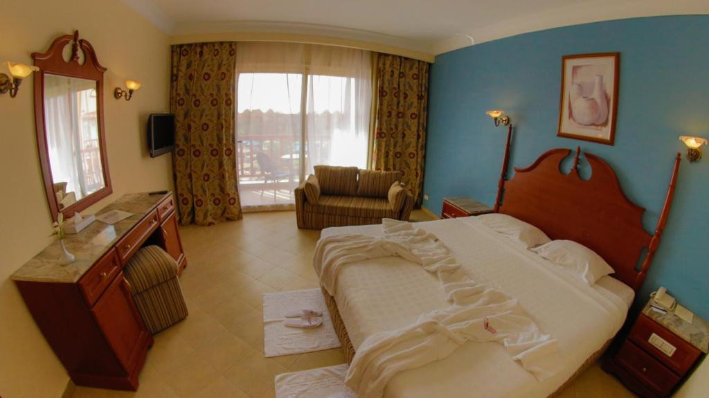 Titanic Beach Spa & Aqua Park 5* миниатюра 6