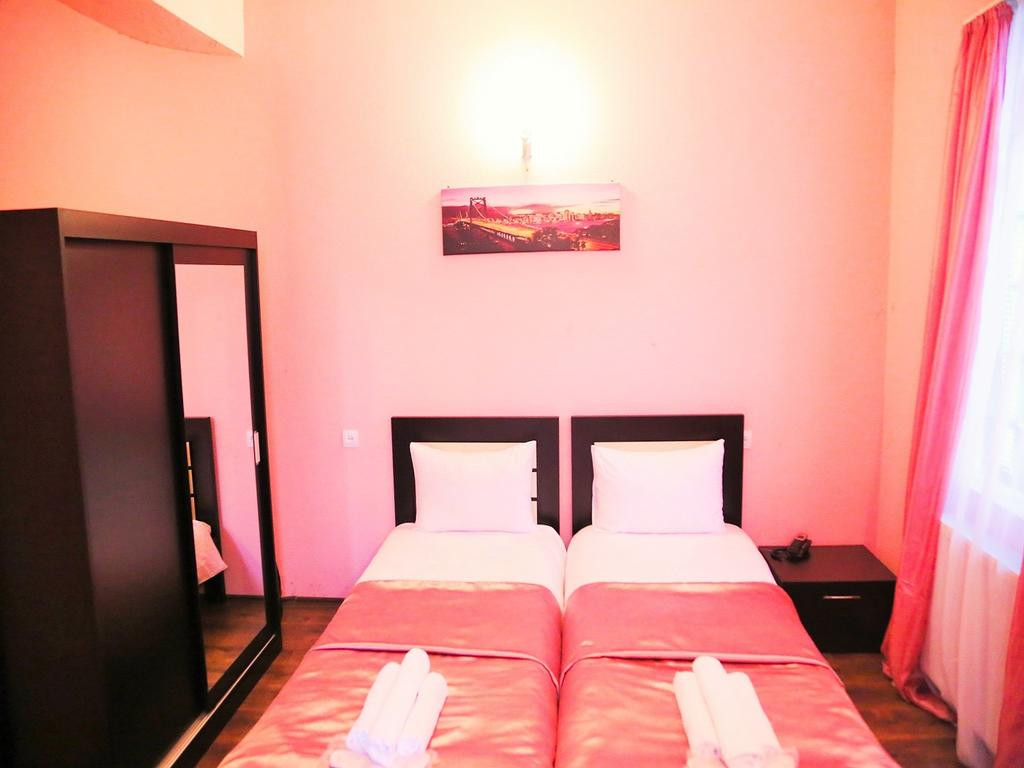 Qeroli 3* миниатюра 5