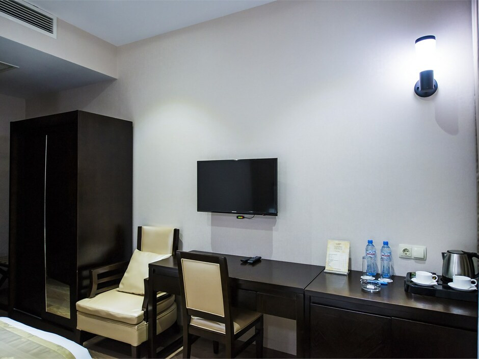 Tbilisi Inn 4* миниатюра 4