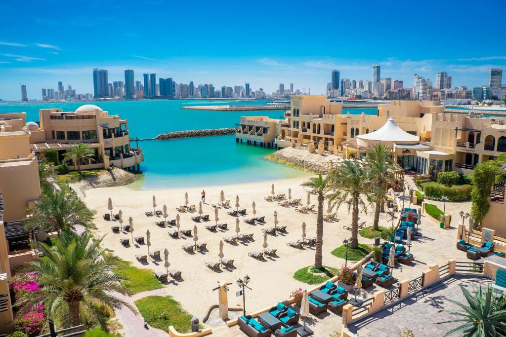 Novotel Al Dana Resort Bahrain 4* миниатюра 3