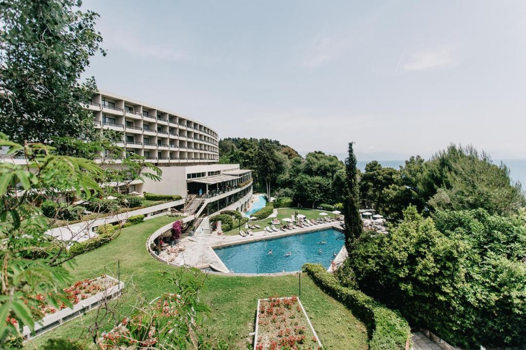 Corfu Holiday Palace (Ex. Aquis Corfu Holiday Palace) 5*