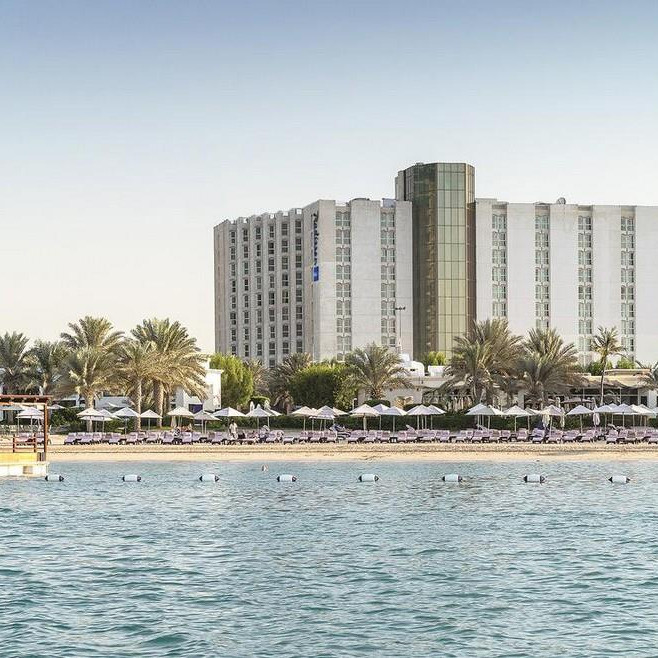 Radisson Blu Hotel & Resort Abu Dhabi Corniche (Ex. Hilton Abu Dhabi) 5*