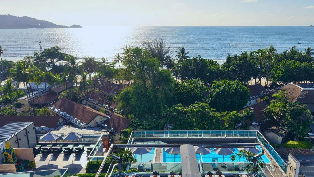 Clarian Hotel Beach Patong (Ex. Araya Beach Resort & Spa) 4* миниатюра 3
