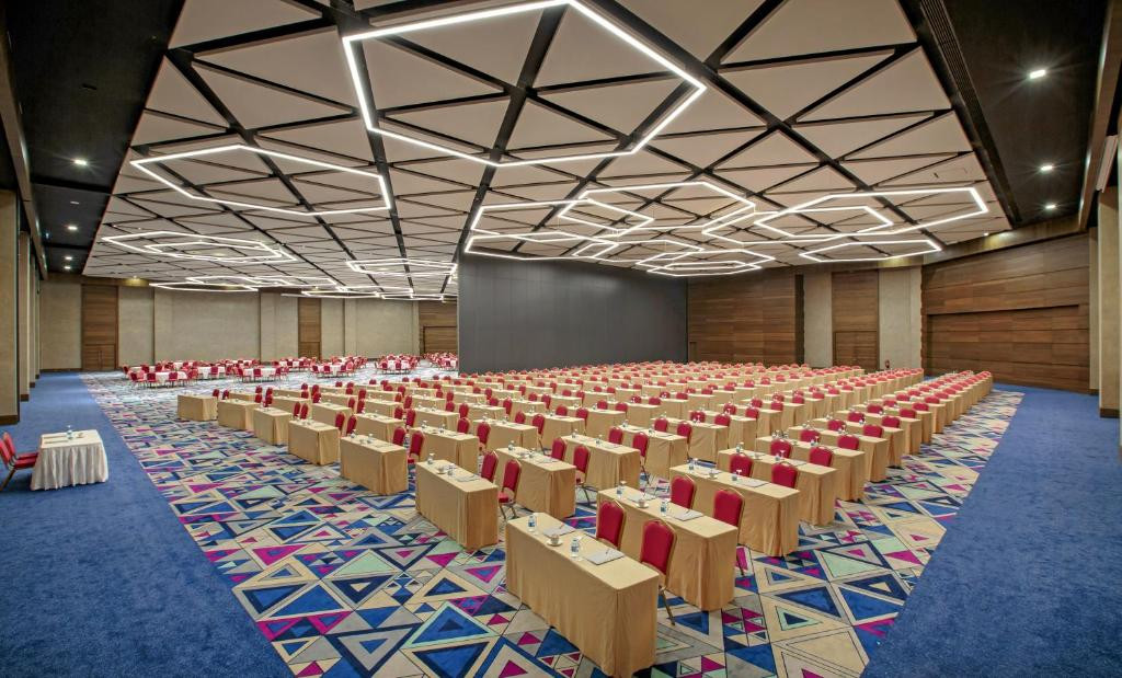 Royal Seginus 5* миниатюра 4