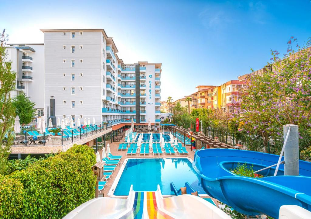 Club Big Blue Suite 4* миниатюра 2