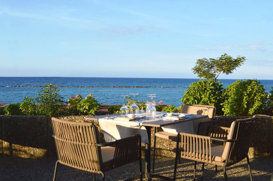 Crowne Plaza Limassol 4* миниатюра 4