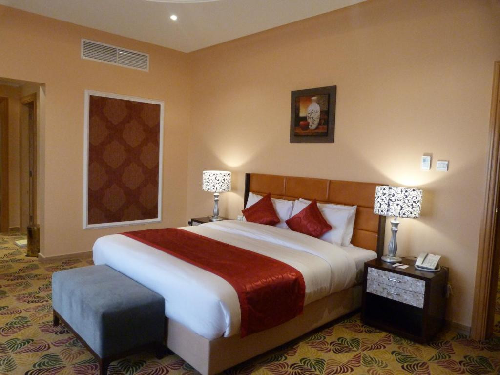 Red Castle Hotel 4* миниатюра 2
