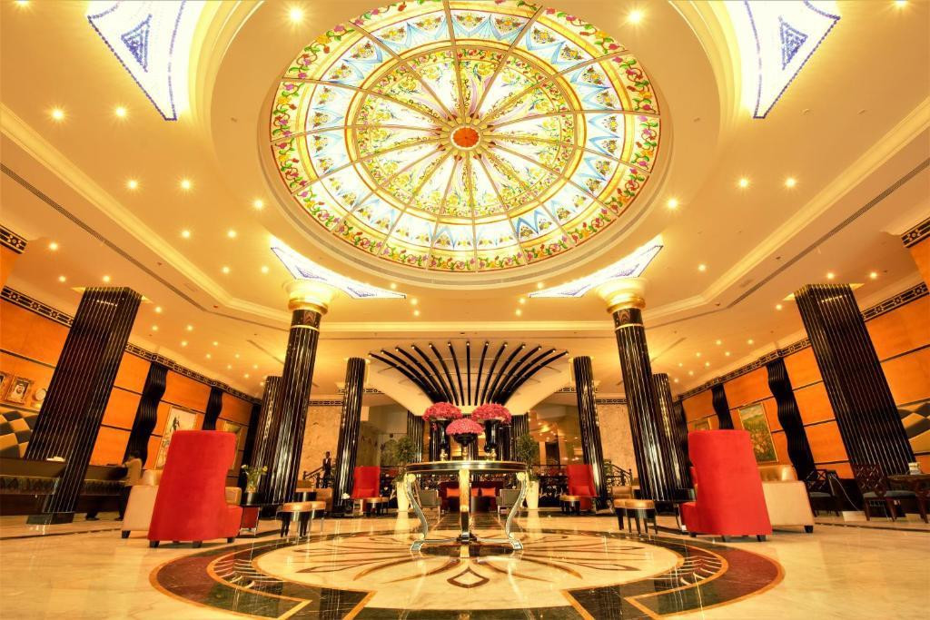 Red Castle Hotel 4* миниатюра 4