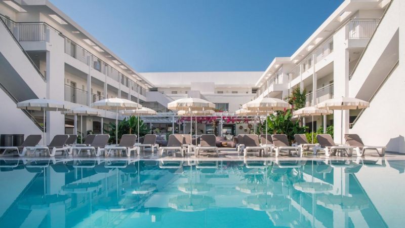 Nissi Park 3*