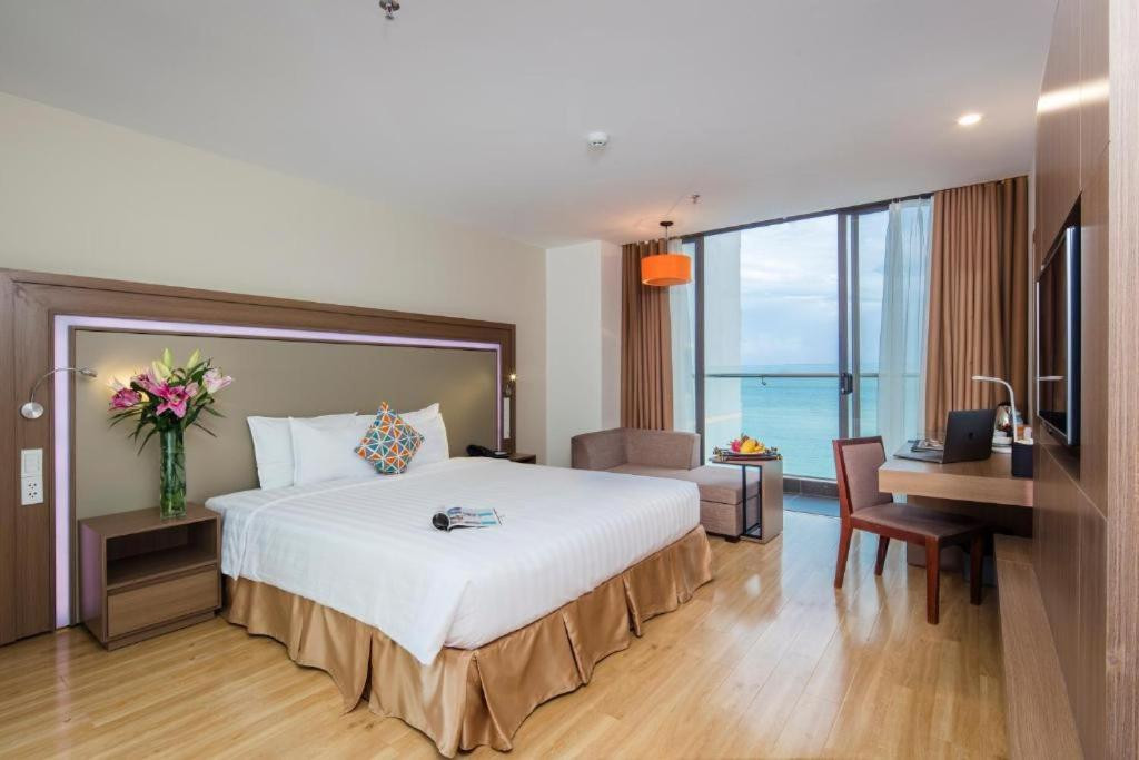 King Town Grand Hotel & Wedding Center 4* миниатюра 2