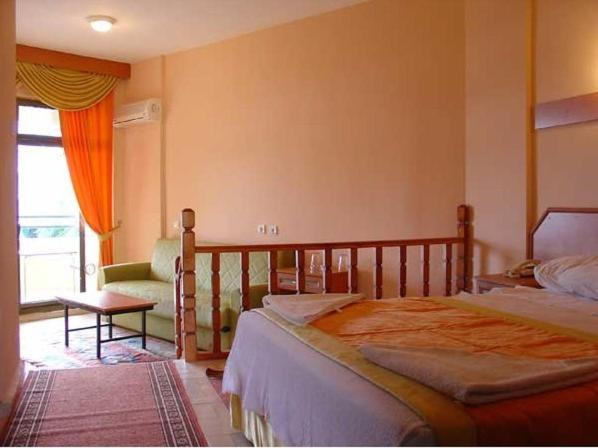 Amos Hotel 3* миниатюра 3